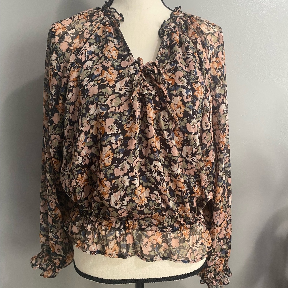 American Eagle multi colored flower blouse